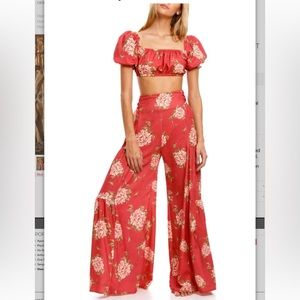 Agua Bendita Michelle Blomma Top and Jade Blomma Pants Set